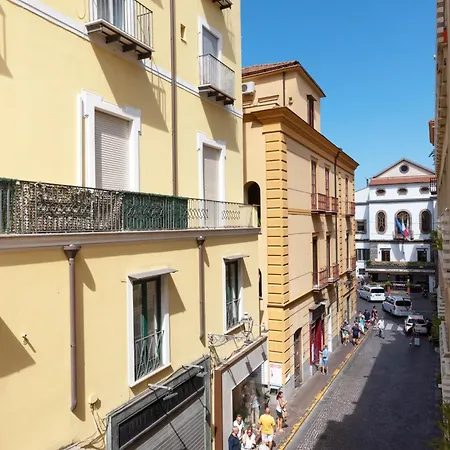 Guest house Cornelia - Main Square