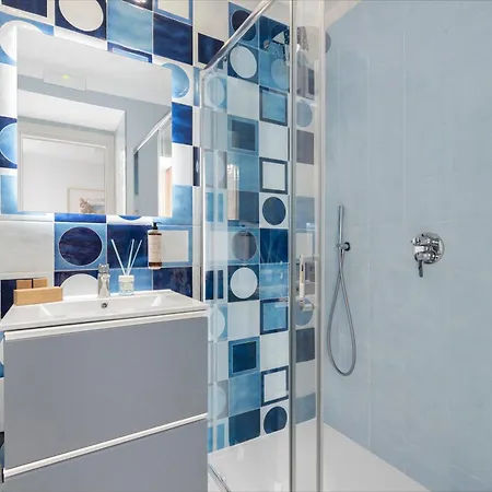 Cornelia - Main Square Guest house 3*